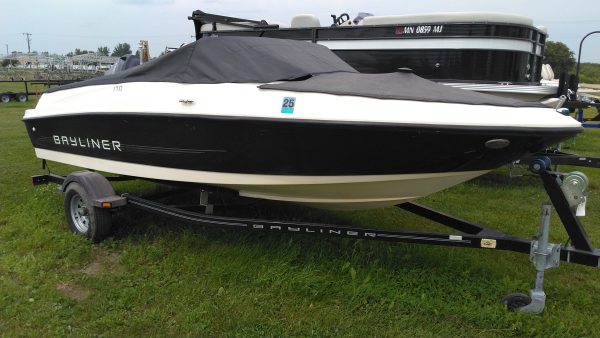 2012 Bayliner 170